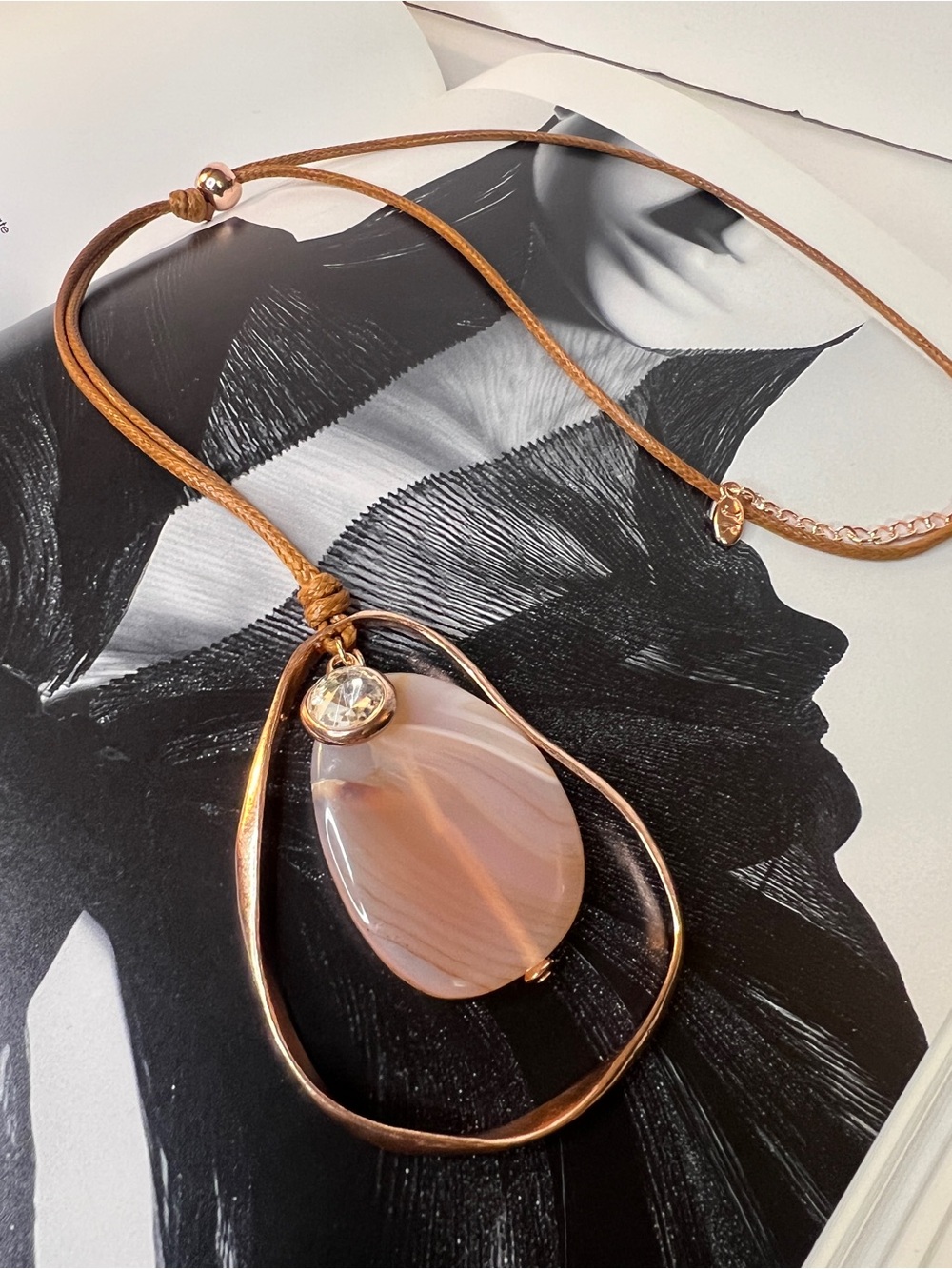 Choker Necklace with Blush Pink Agate Pendant and Crystal Accent